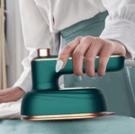 Mini Steam Iron Handheld Wet and Dry Double Hot Steam Generator Portable Garment Steamer Home Travelling